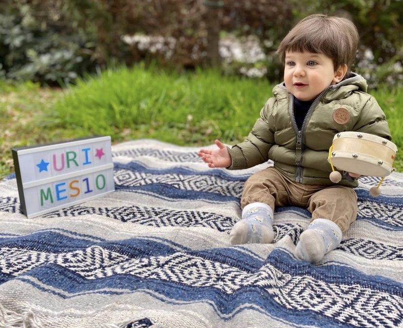 10 meses de mi Uri